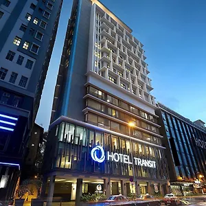 Transit Kuala Lumpur